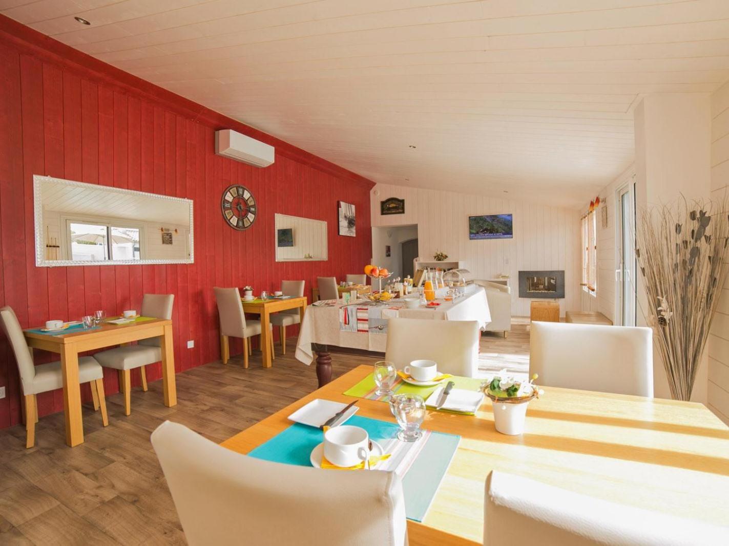 Locations De Vacances Le Clos Rhea Saint-Martin-de-Ré Room photo