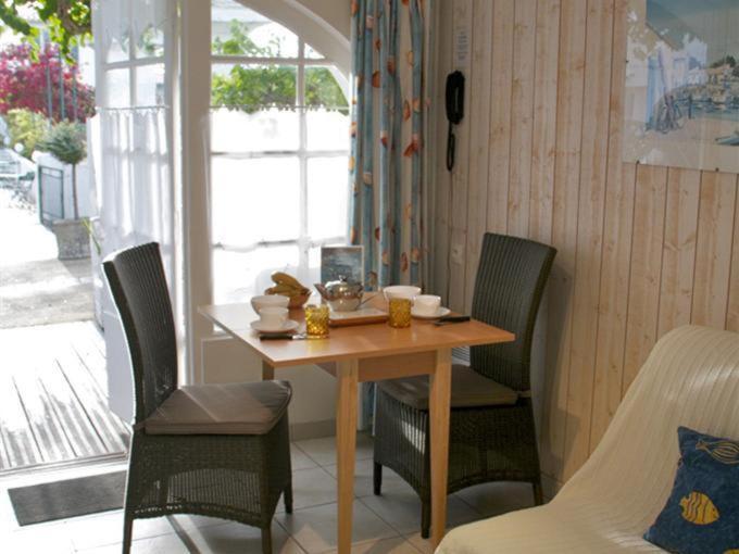 Locations De Vacances Le Clos Rhea Saint-Martin-de-Ré Room photo