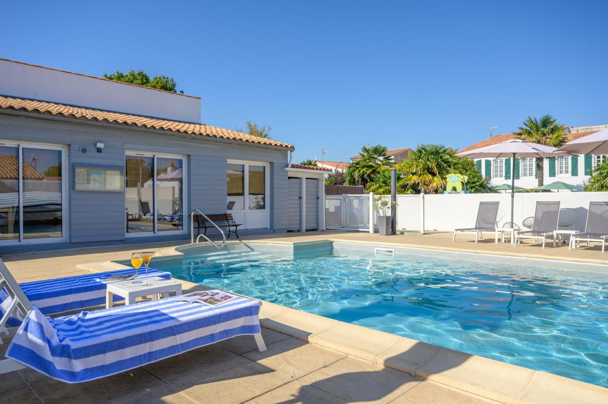 Locations De Vacances Le Clos Rhea Saint-Martin-de-Ré Exterior photo